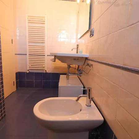 Artemis Dwelling In * Otrante