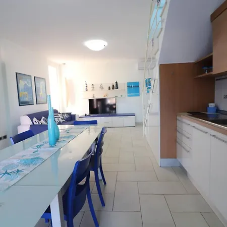 Apartment Artemis Dwelling In