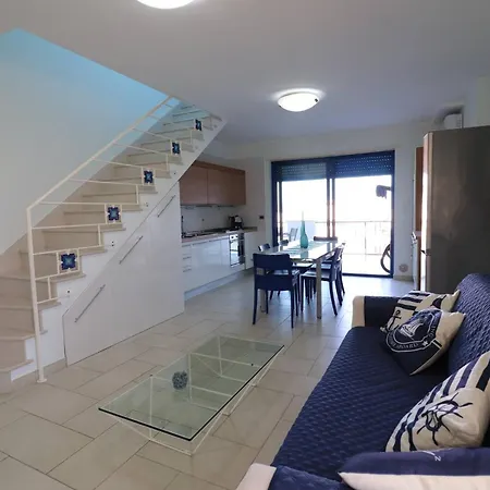 Artemis Dwelling In Appartement