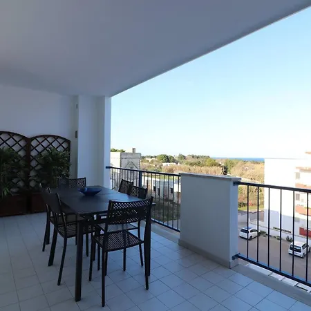 Artemis Dwelling In Appartement